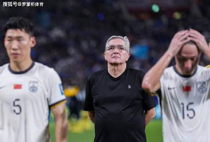 乌兹别克斯坦晋级世界杯！国足颜面往哪放？一眼看不到世界杯影子
