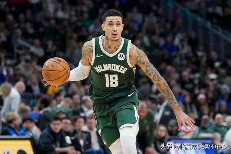 雄鹿、火箭、鹈鹕酝酿三方交易，2米03前锋空降休斯顿
